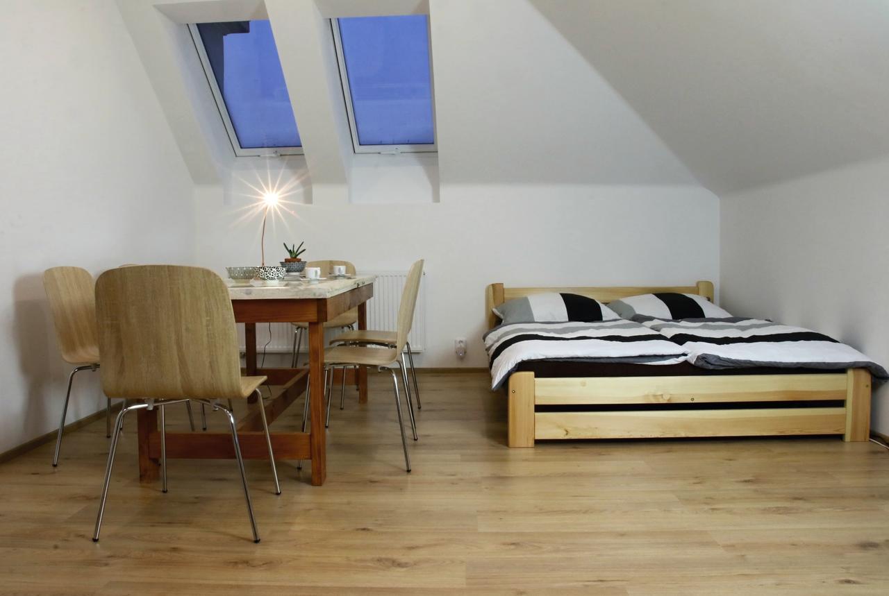 Apartmány za sakurou Hodonín Exteriér fotografie