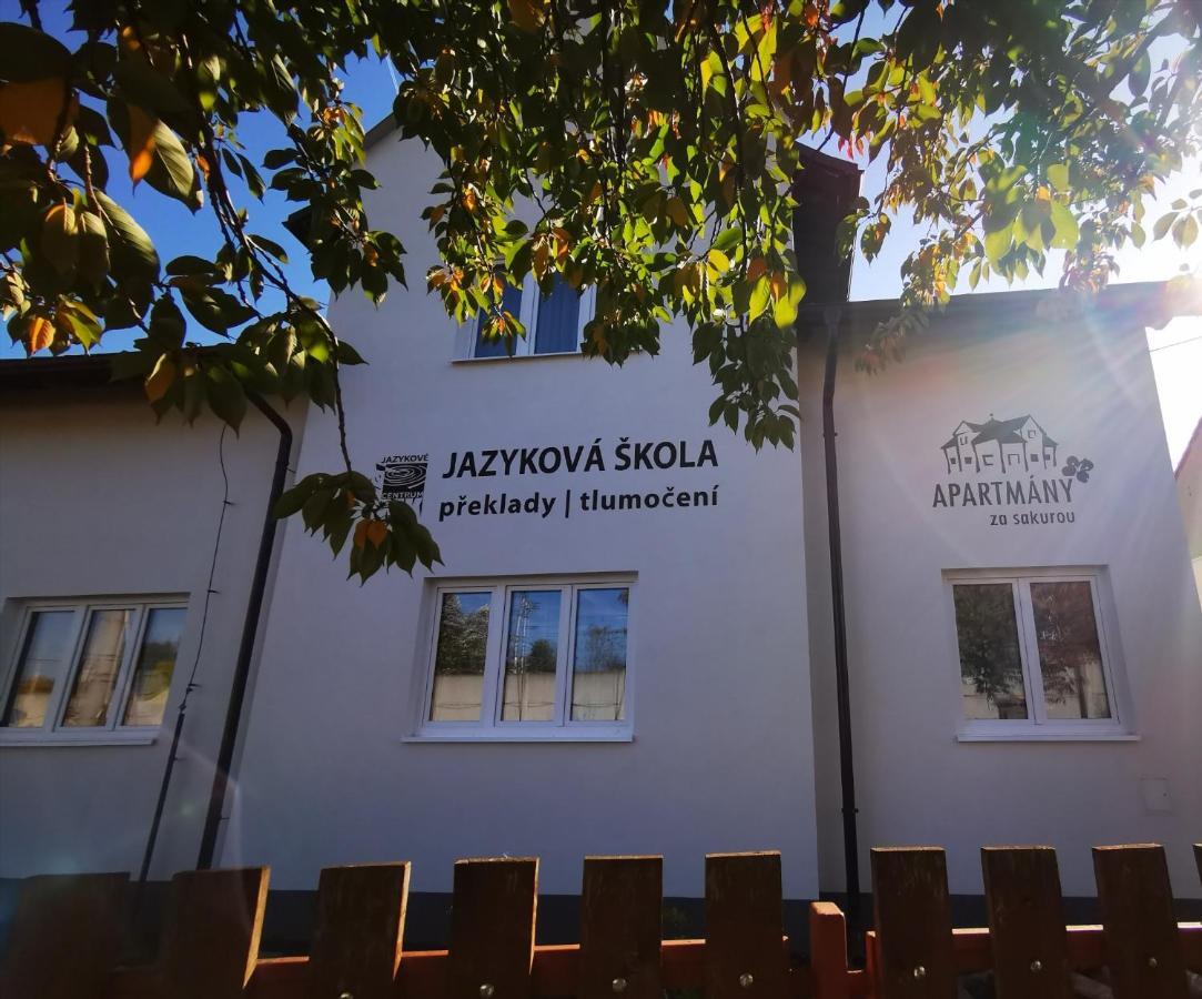 Apartmány za sakurou Hodonín Exteriér fotografie